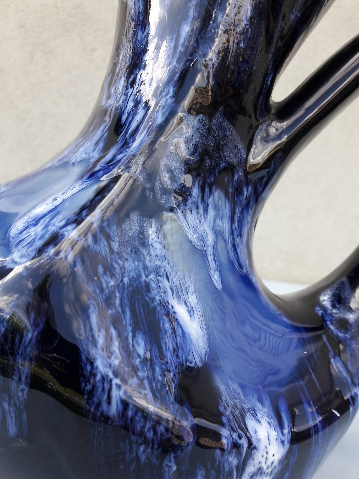 Vase en céramique bleue Vallauris