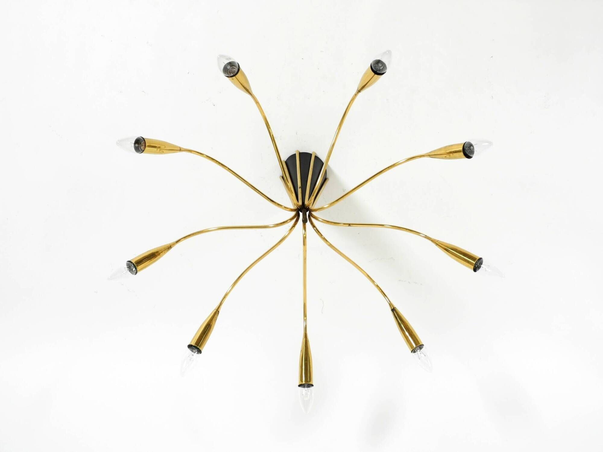 Beautiful large 9-arm Mid-Century Modern brass Sputnik ceiling lamp