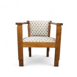 Paire de fauteuils club sculpturaux Art Déco, années 1930