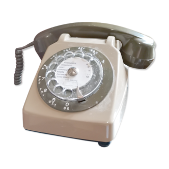 Dial phone