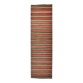 Tapis de couloir Kilim vintage rouge et marron
