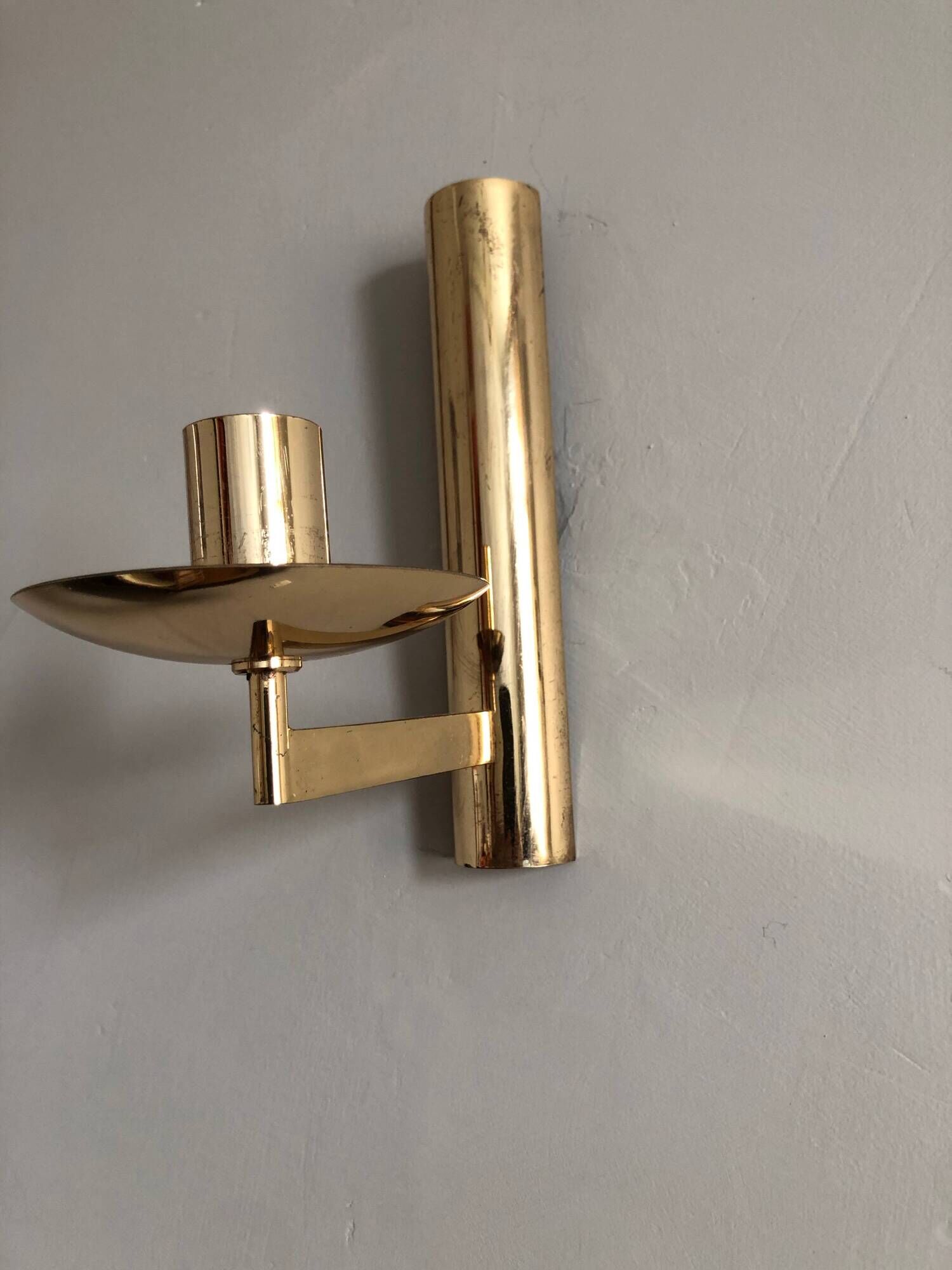 Smoked glass and gold metal wall light, design by Gaetano Sciolari.
