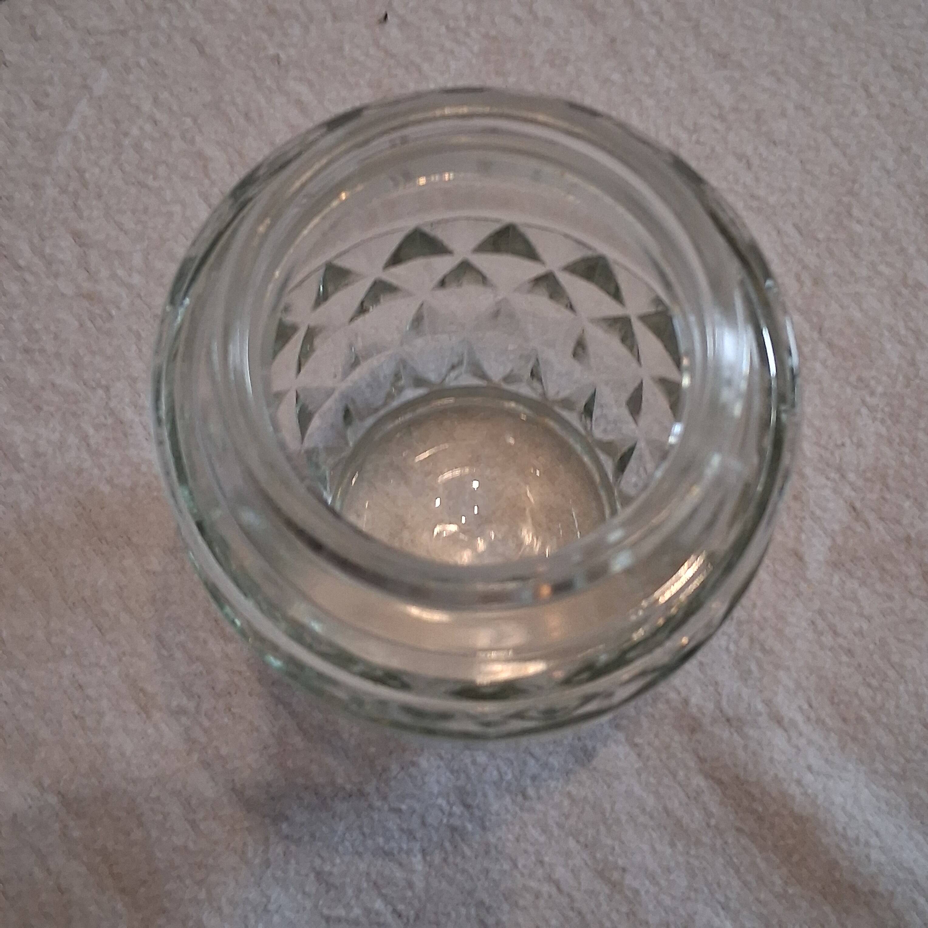 Joli sucrier en verre épais transparent en très bon état