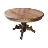 Round central leg table