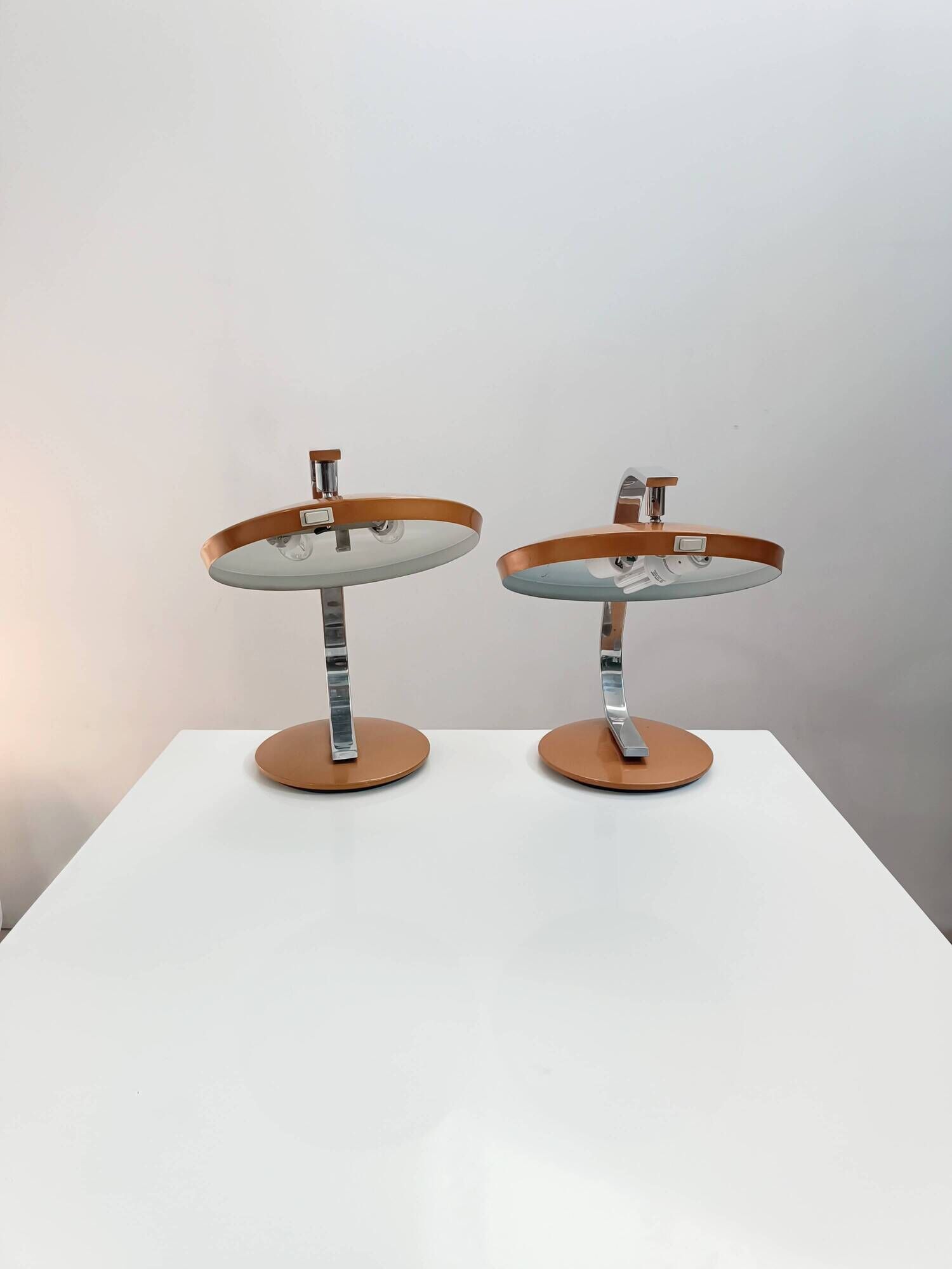 Pair of 520c lamps by LP Oliva for Fase 1970s