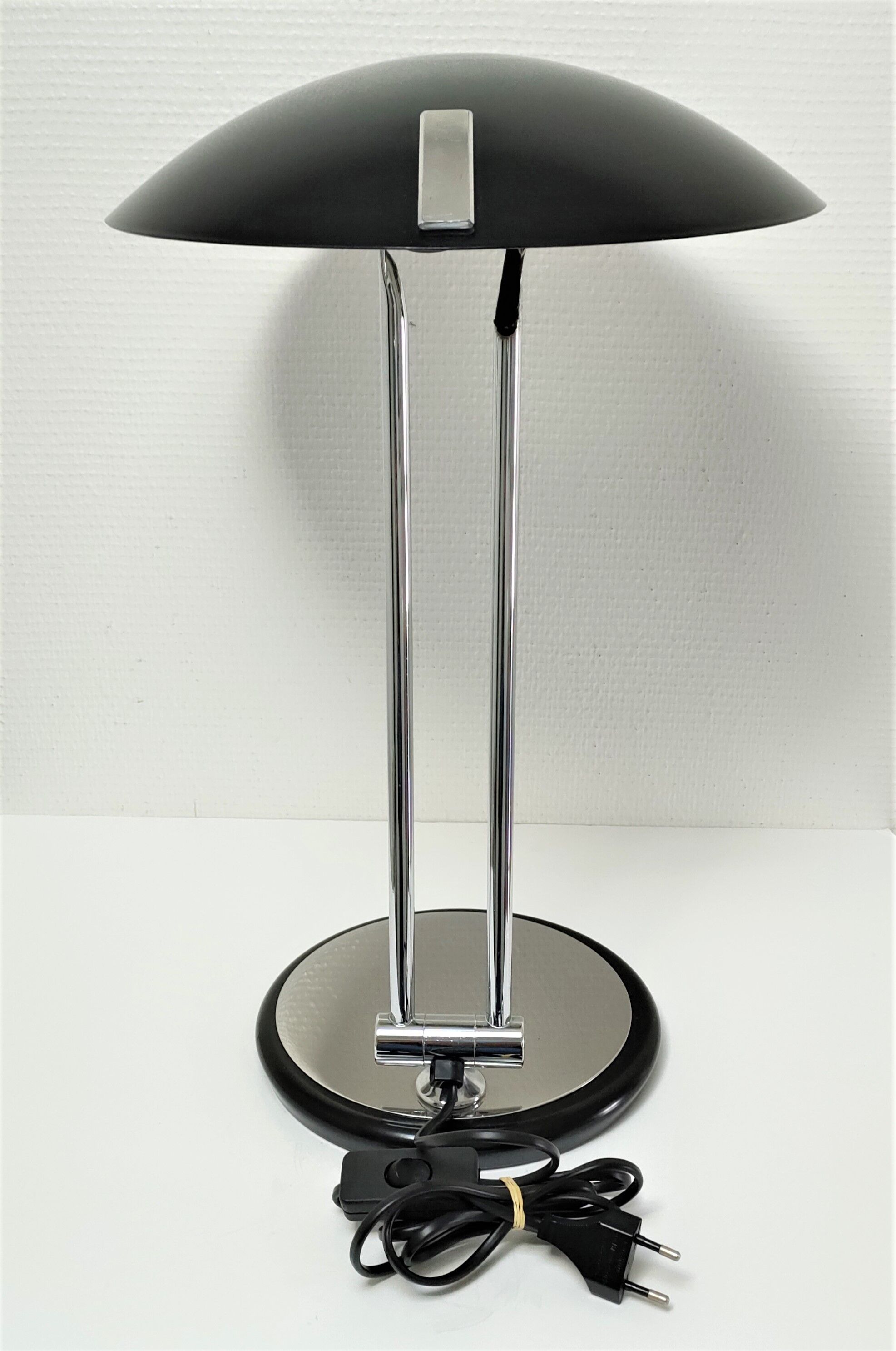 Aluminor lamp chrome metal and matt black design 80s