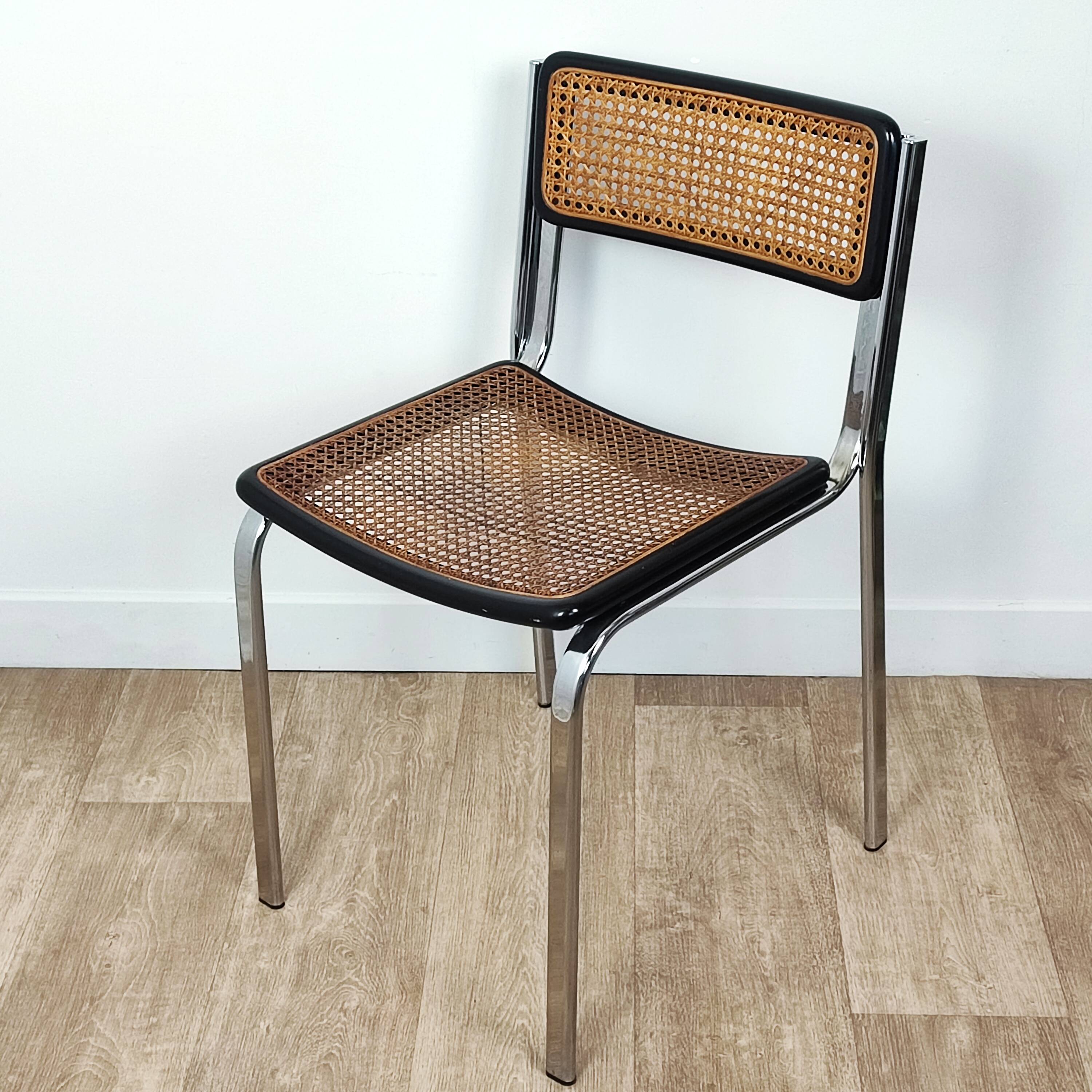 Arrben Italy 70' cane chair