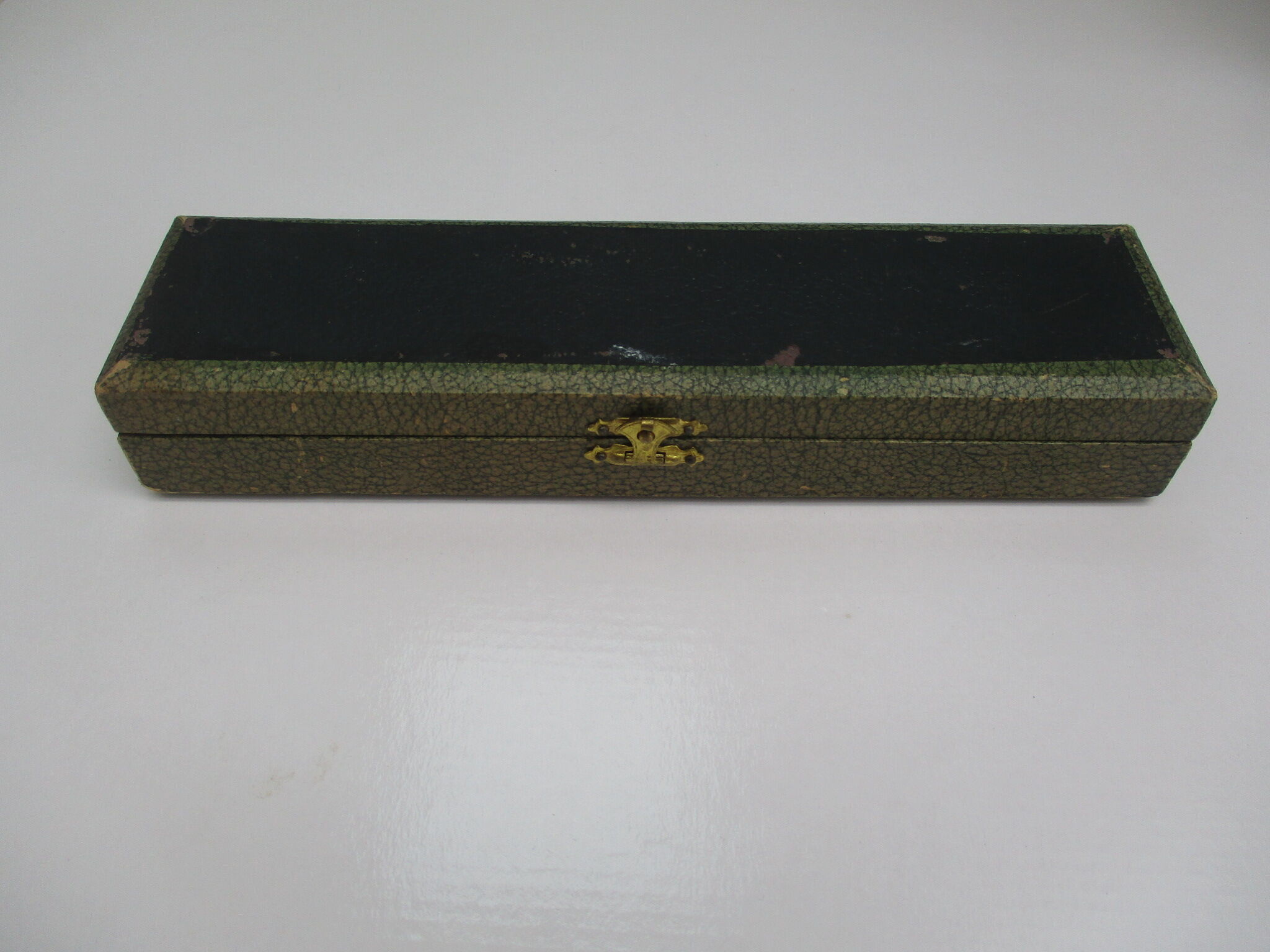 Butter Knife Chiseled Blade, Sleeve Silver Filled - Ecrin