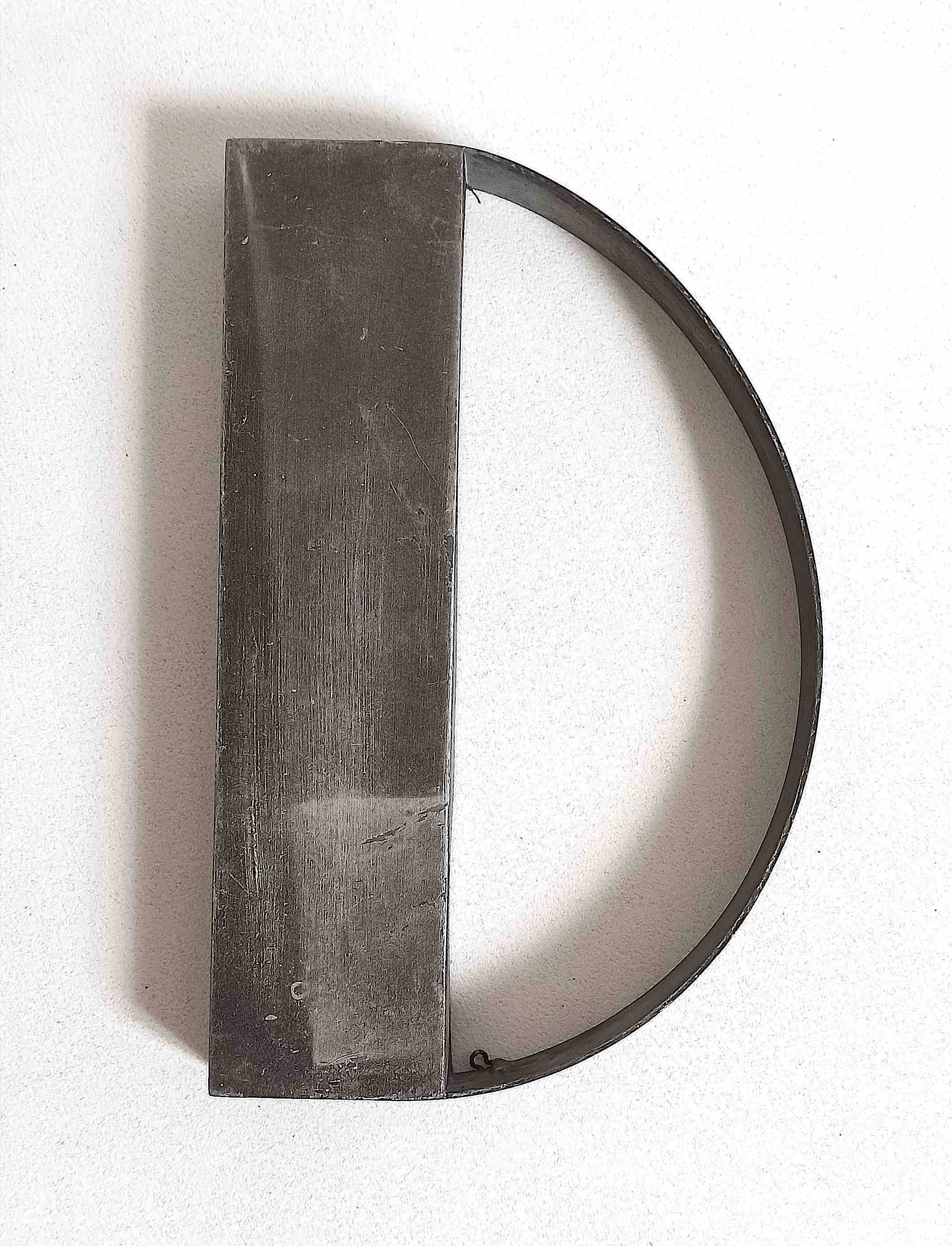Metal letter D 1930s Height 25 cm