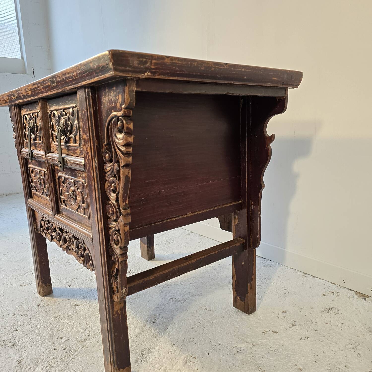 Chinese altar table, 1920s, solid elm