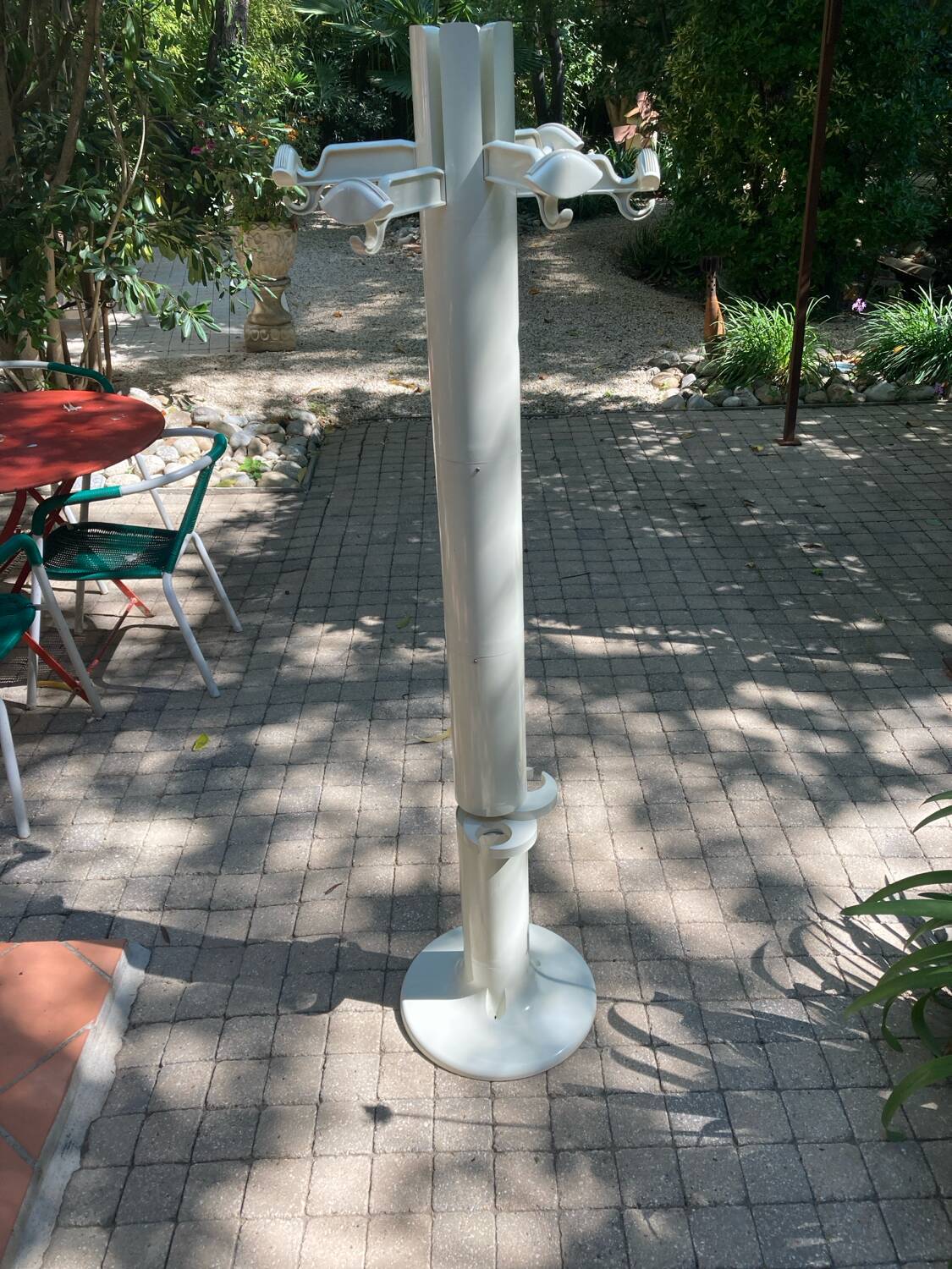 Piretti Giancarlo designer coat rack