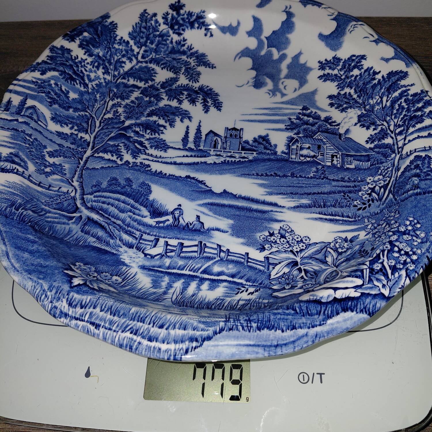 Lunéville porcelain - 28 cm serving plate, blue landscape