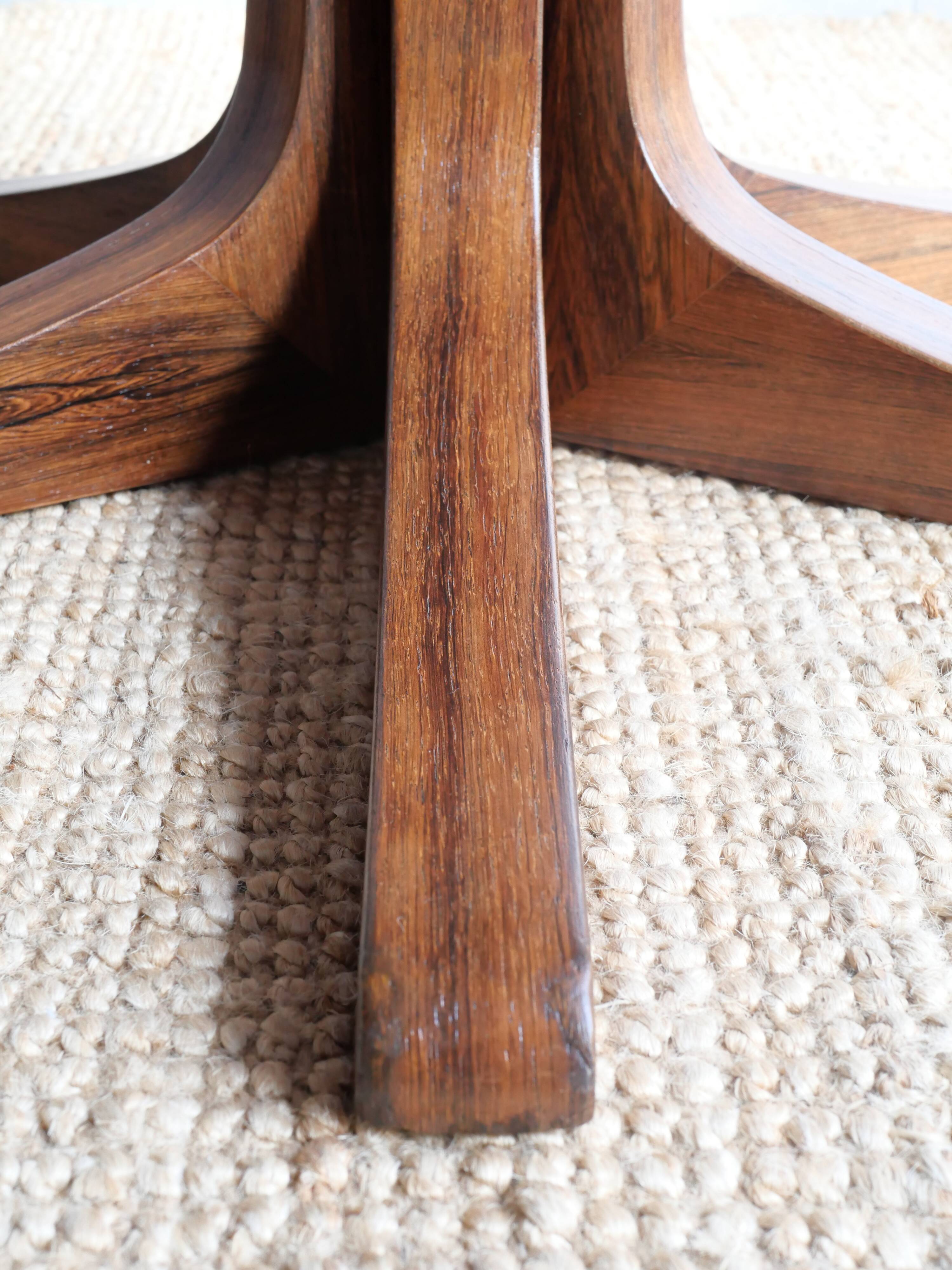 Danish dining table in rosewood.