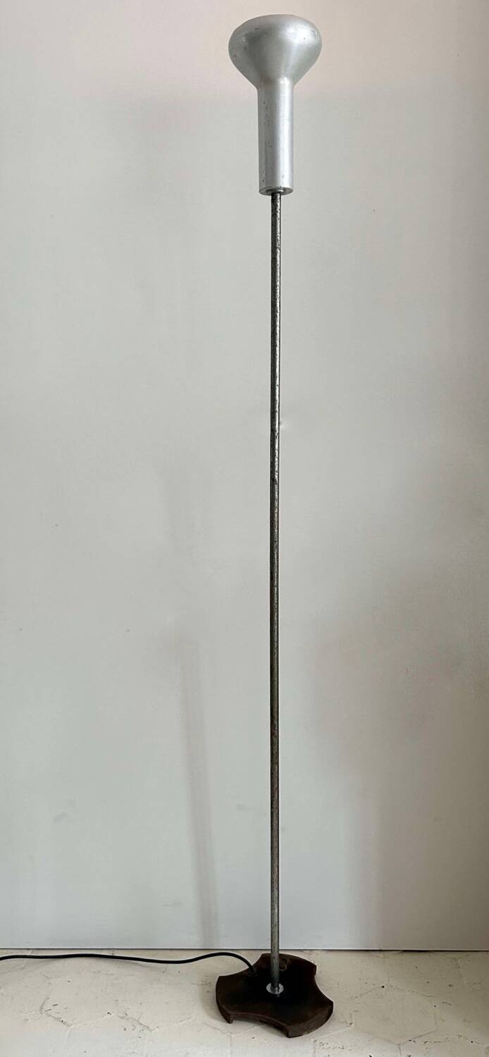 Vintage modernist floor lamp, Gino Sarfatti model 1073, Arteluce Italy 1956