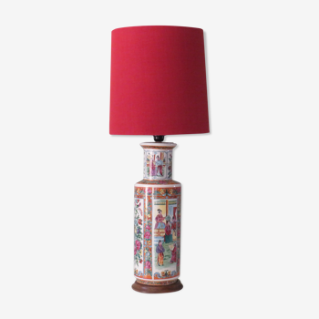 Lampe à poser vintage avec un abat-jour personnalisé fait à la main