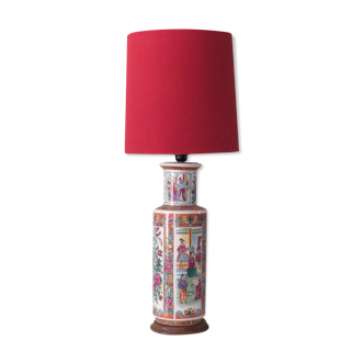 Lampe à poser vintage avec un abat-jour personnalisé fait à la main