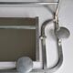 Portemanteau mural en aluminium avec miroir orientable, 5 patères et un porte chapeau, années 50