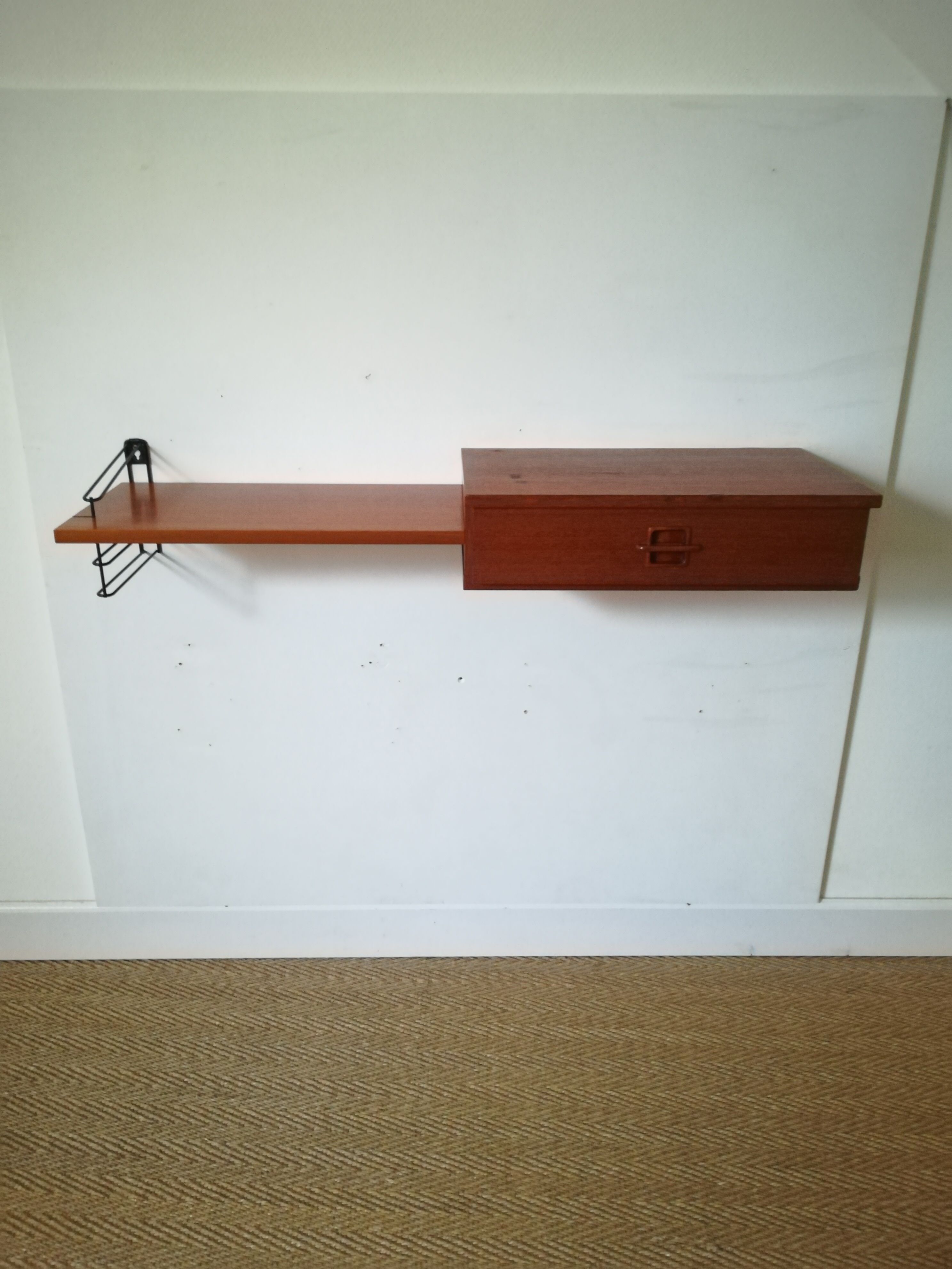 Wall console