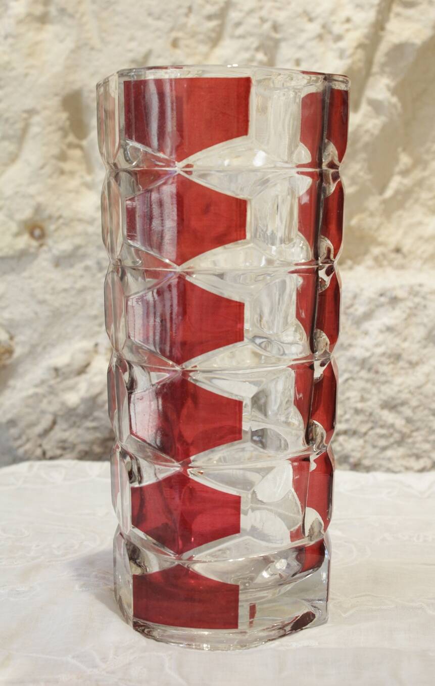 Ruby-colored glass vase by JG Durand and produced by Luminarc circa 1970