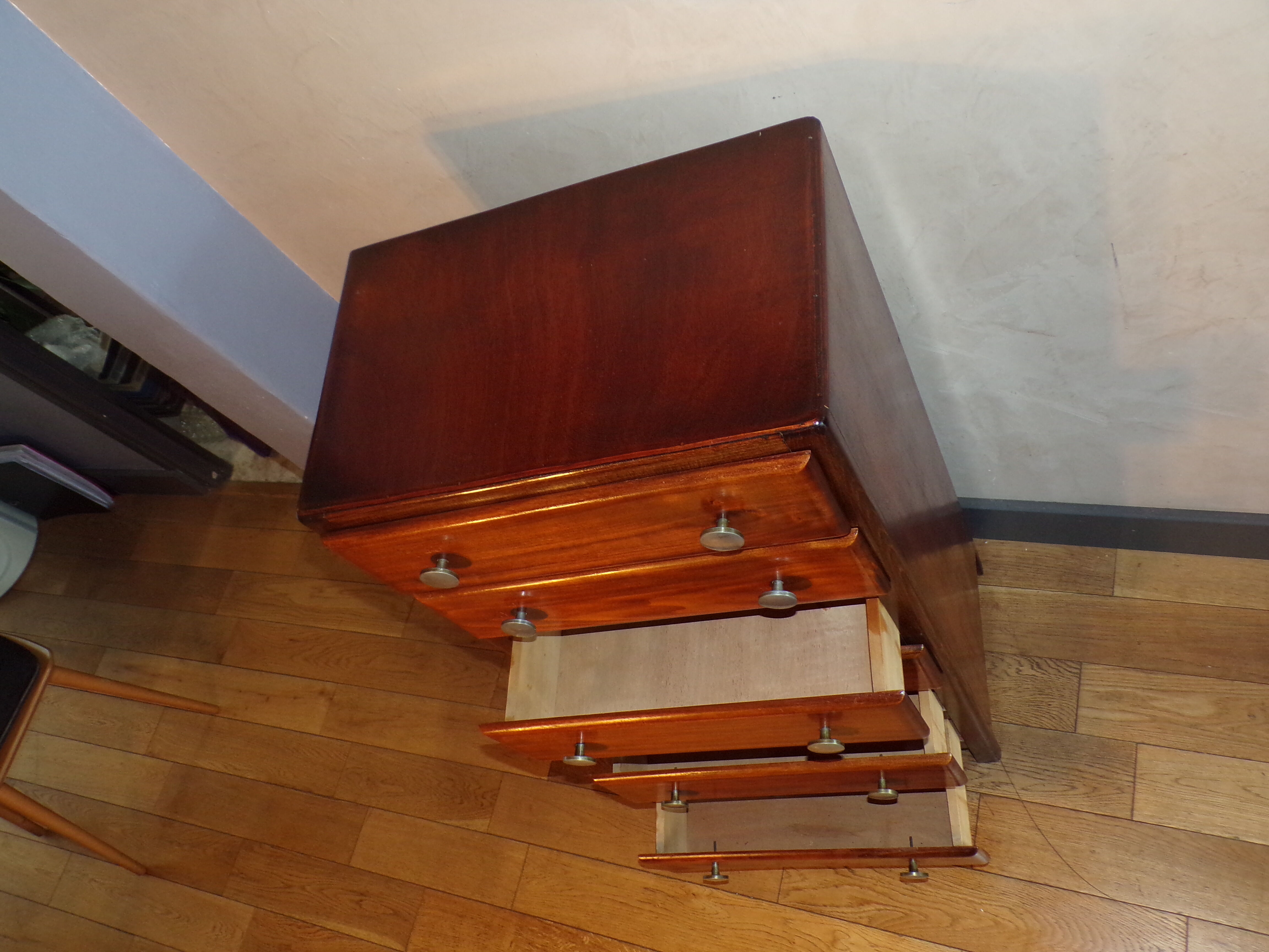 Vintage chest 6 drawers