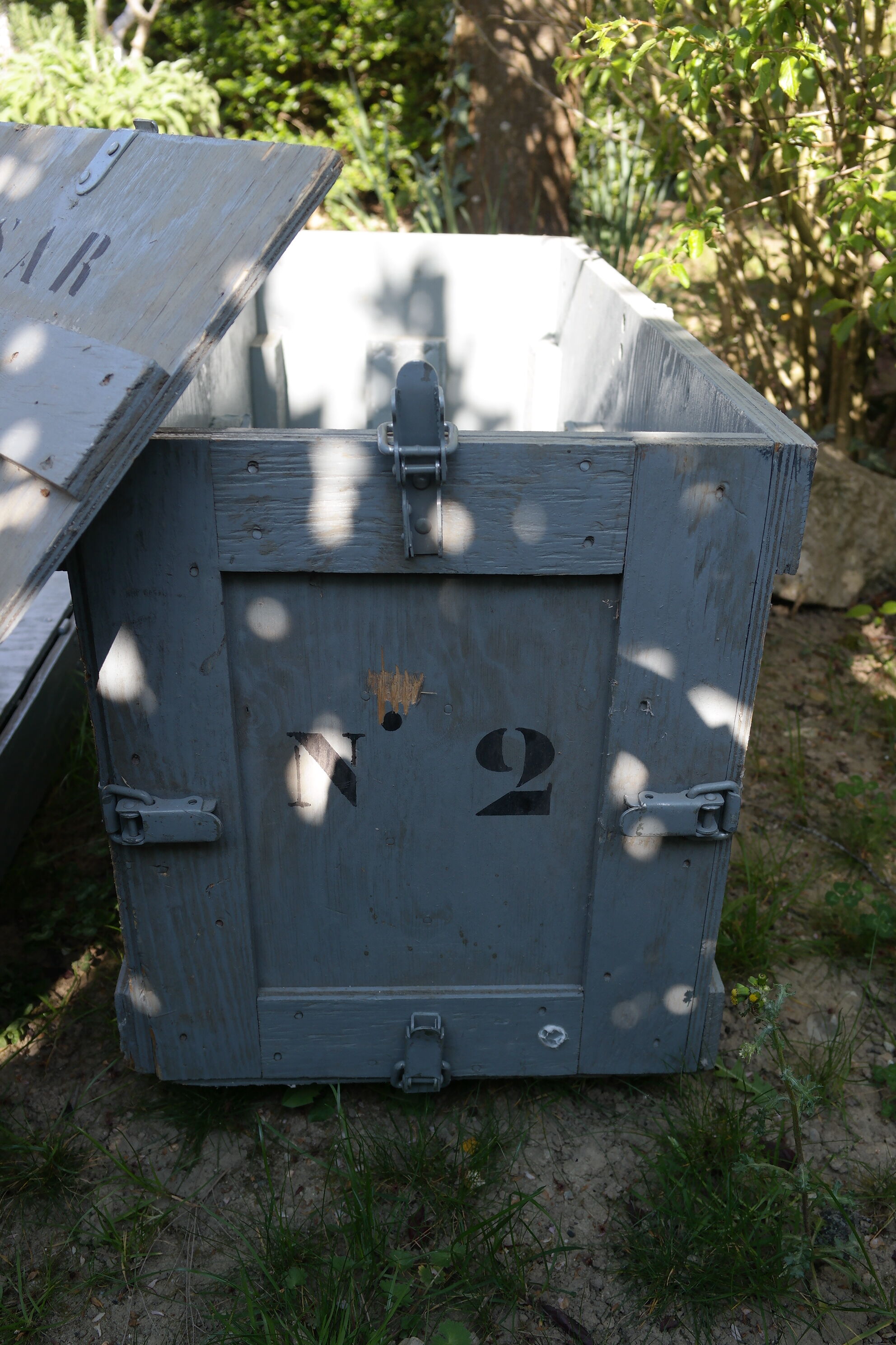 Caisse militaire en bois