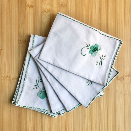 6 serviettes vintage brodées main