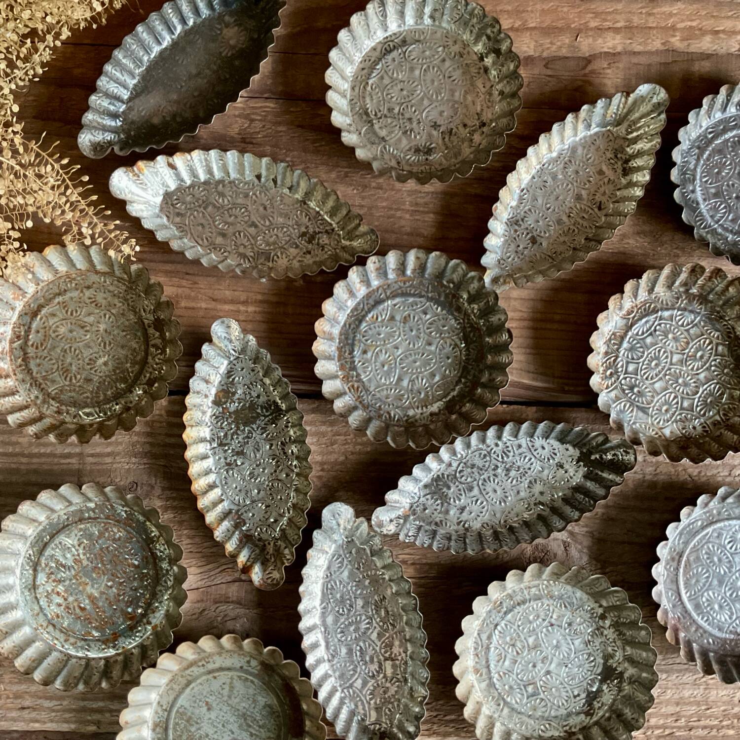 Cake molds, vintage tartlets