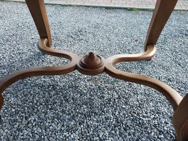 Table carrée style louis xv en merisier massif