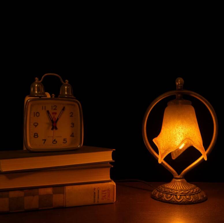 Vintage modernist table lamp, 1940
