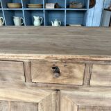 Small countertop made of raw wood