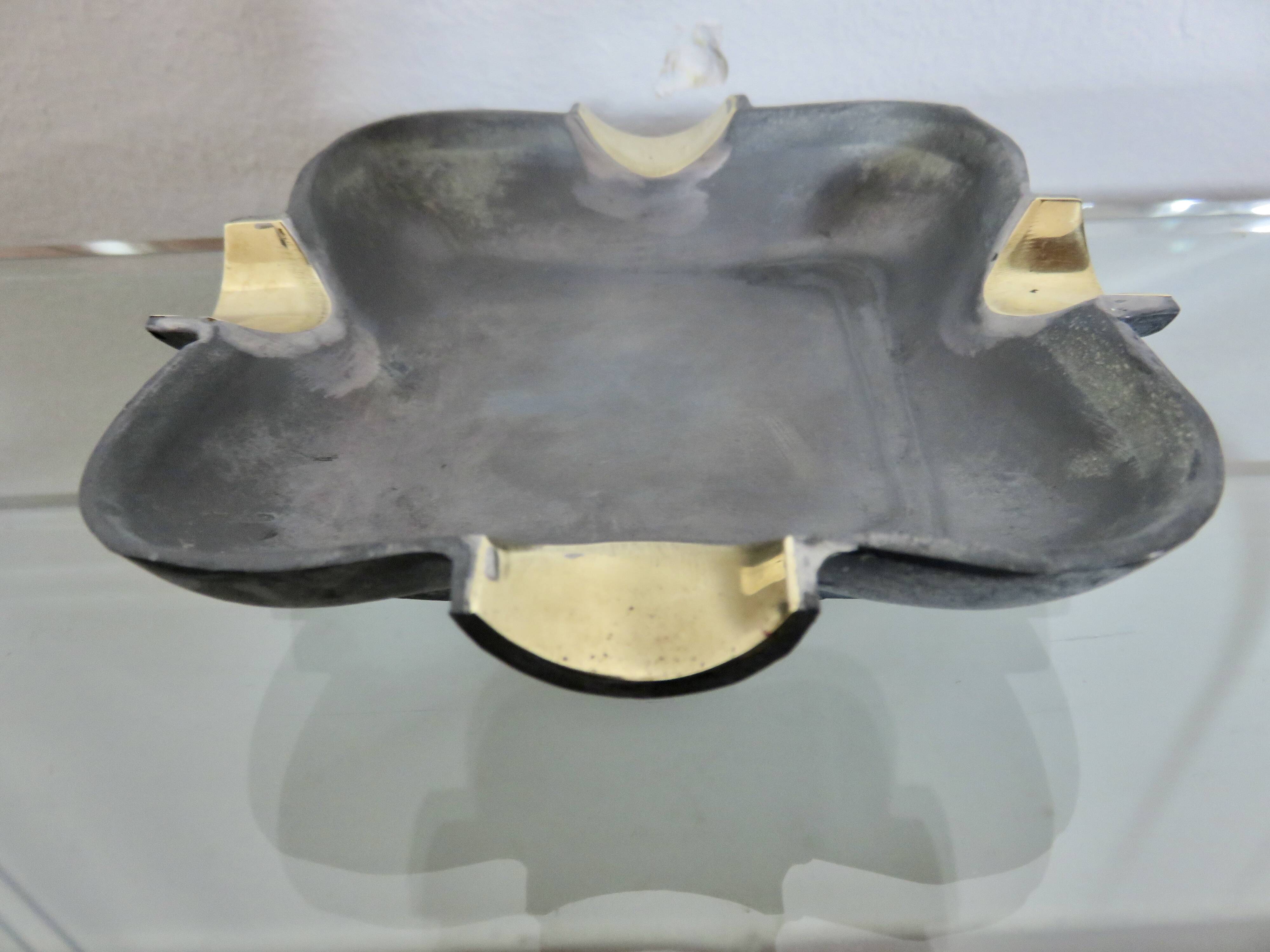 Série de 3 cendriers empilables, dans le gout de Carl Auböck, 1950