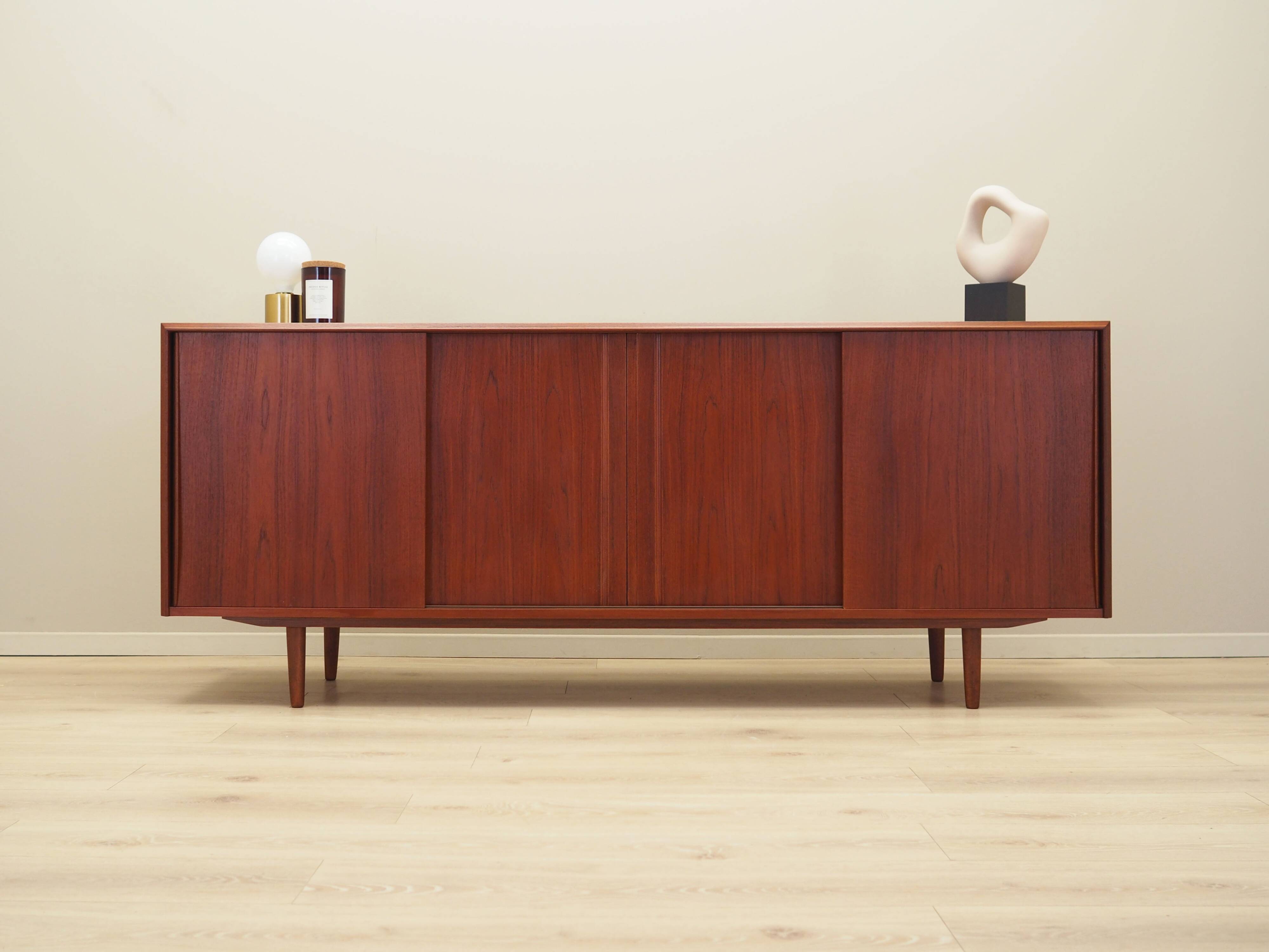 Teak sideboard, Danish design, 1960s, designer: E.W. Bach