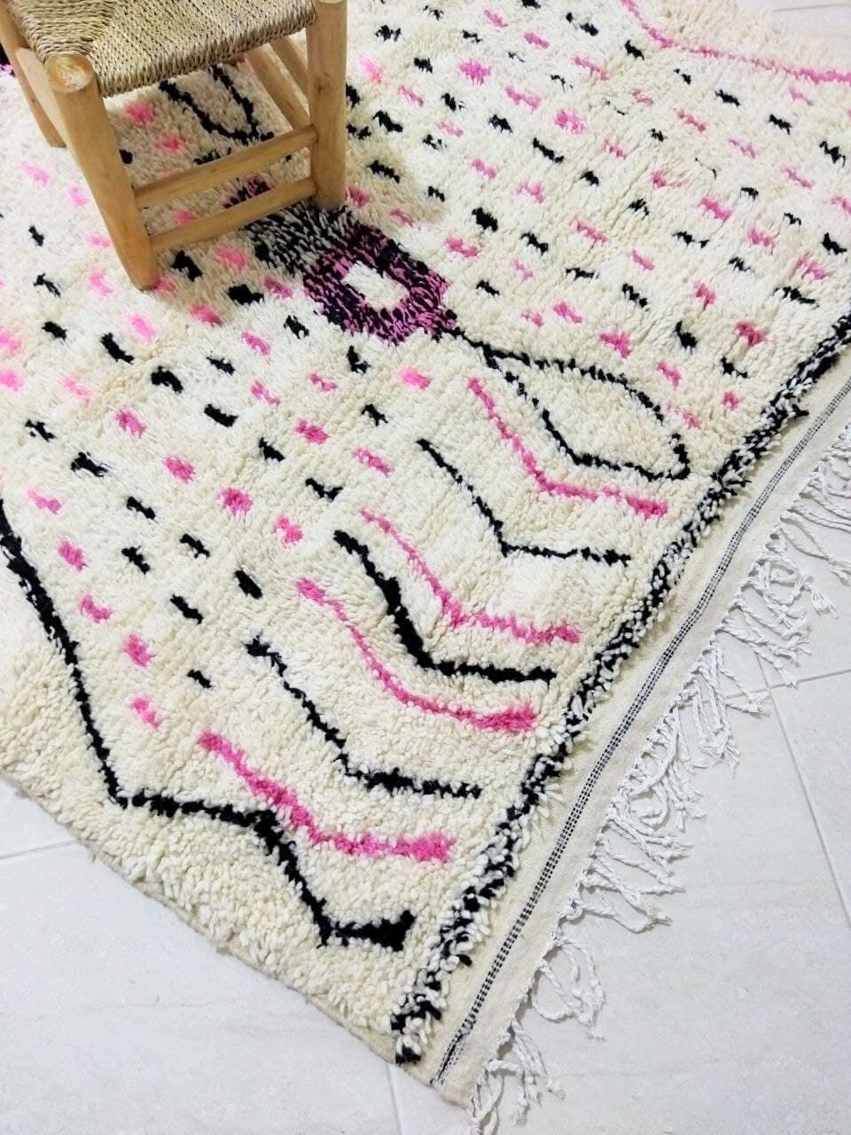 Moroccan berber carpet 254x147cm