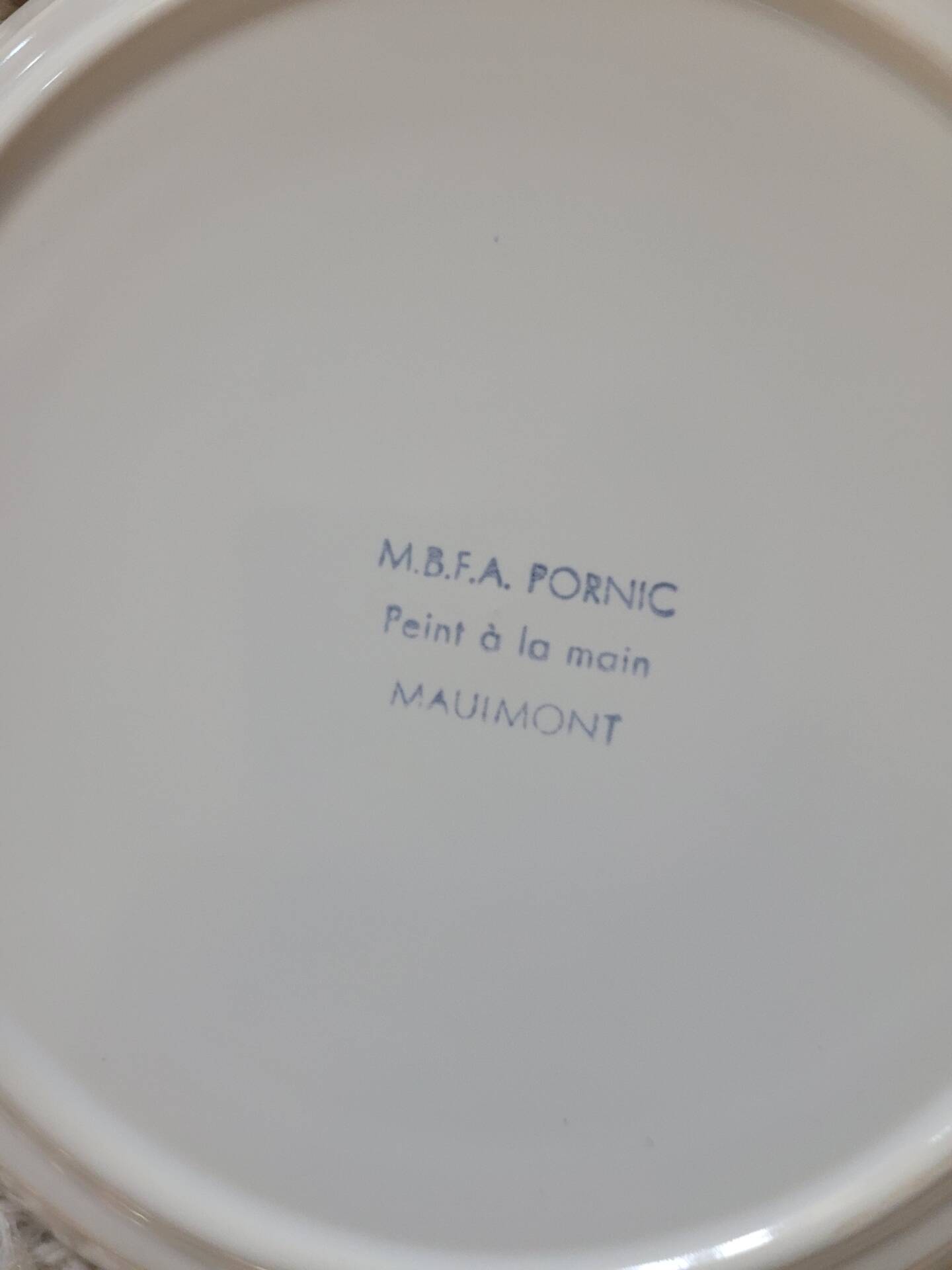 Lot no. 1 of 6 dessert plates MBFA Pornic