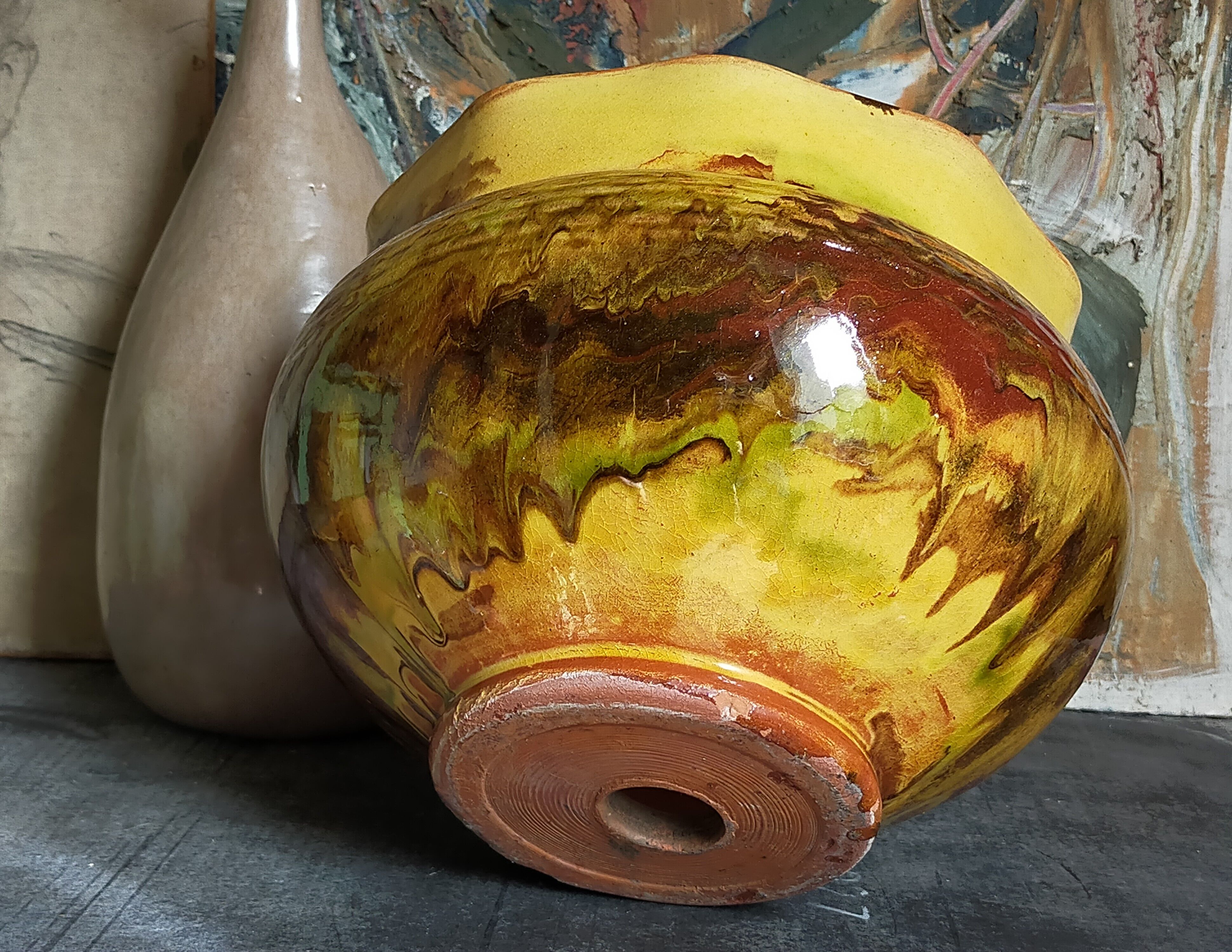 Old provencal pot cover in glazed terracotta