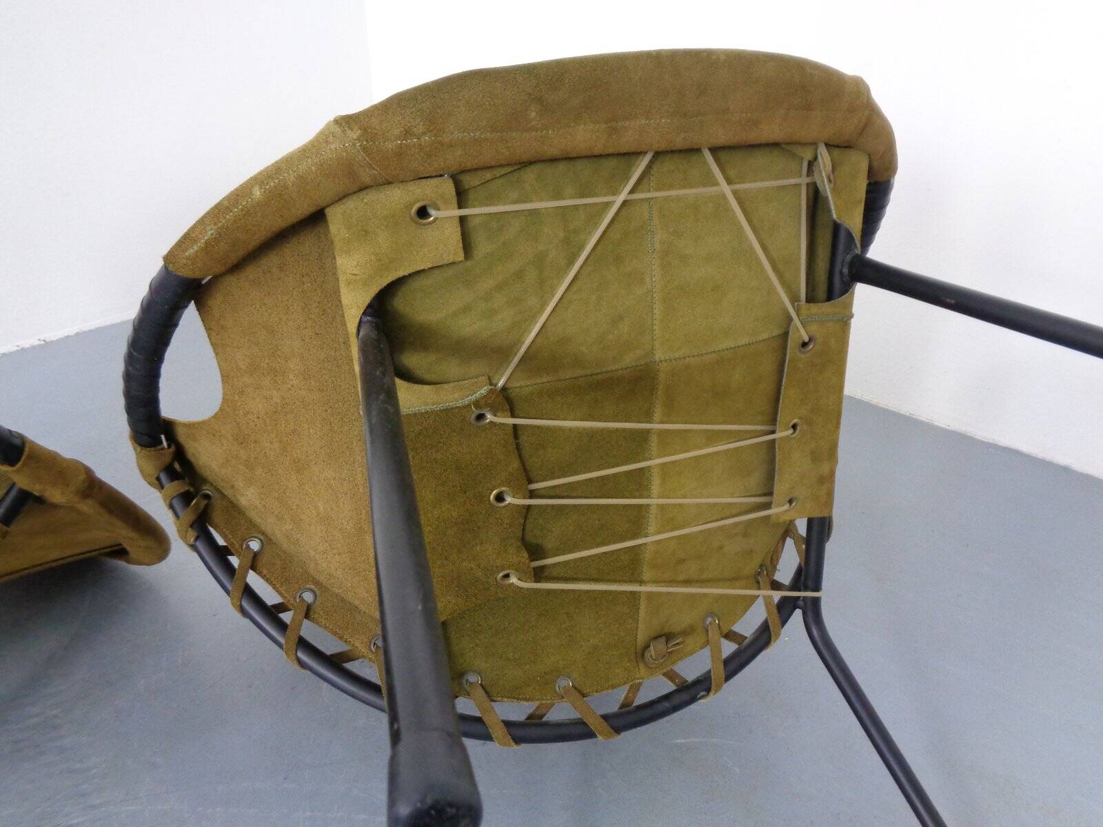 Olive Green Suede Balloon Chairs from Lusch, Germany, 1960s, Set of 2