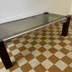Table basse chromée bois et verre fumé années 70