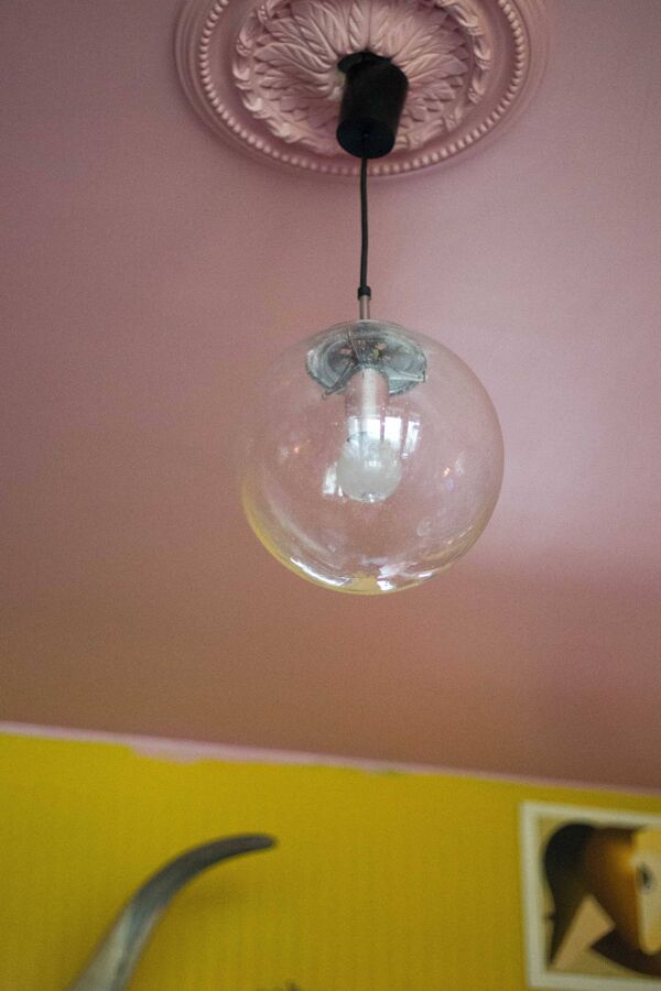 Suspension Glashütte Limburg vintage , boule verre bullé, lampe de plafond, lustre boule