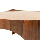 Paire de bouts de canapé ou tables basses en palissandre. Années 1970