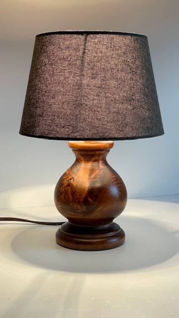 Solid wood vintage country style lamp
