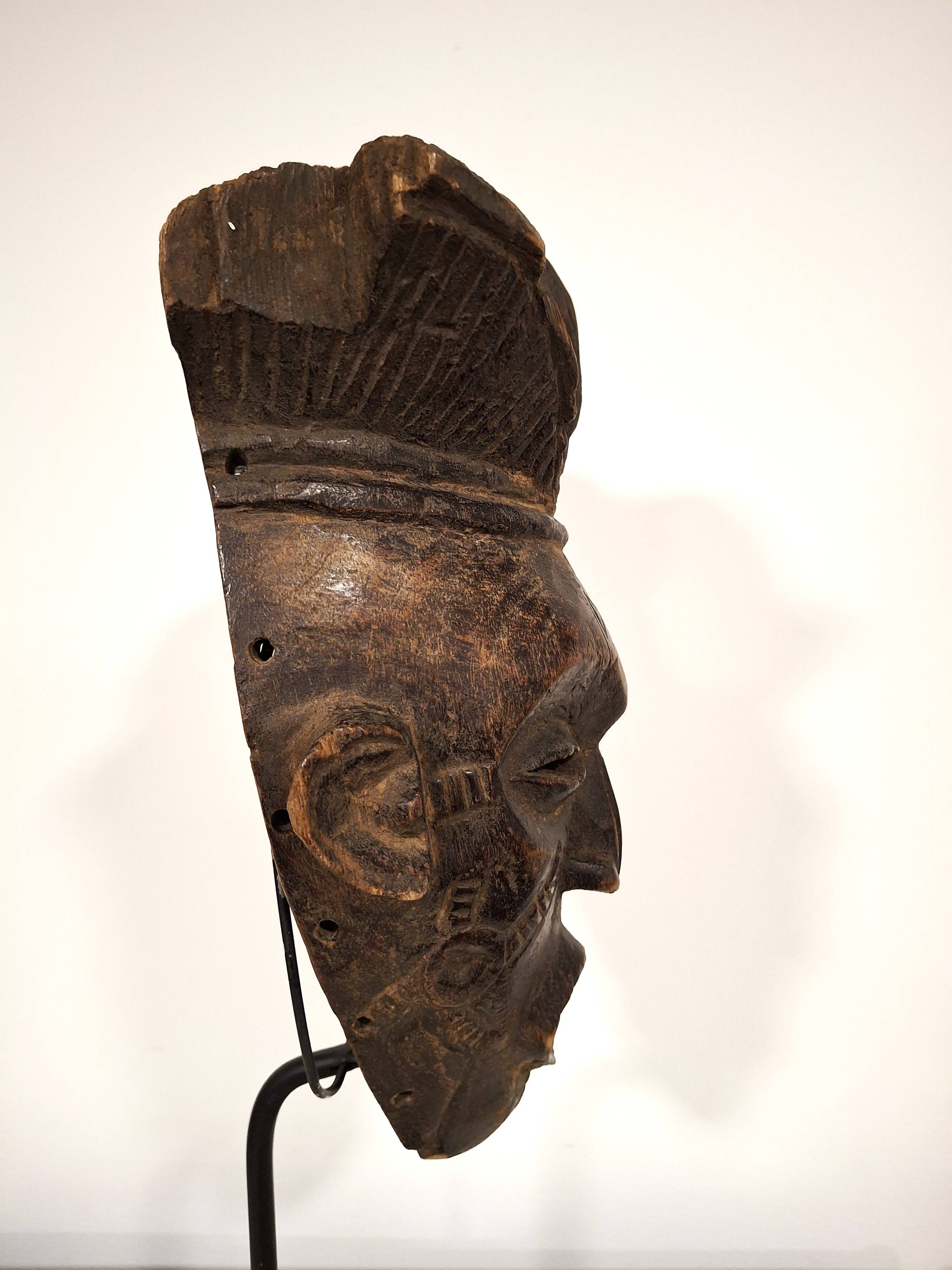 Chokwe Mask – Mid 20th Century – Angola – African Tribal Art