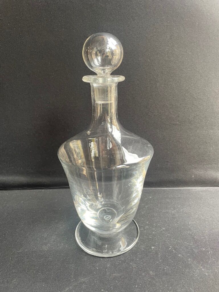 Saint Louis service Azur plain stamped decanter