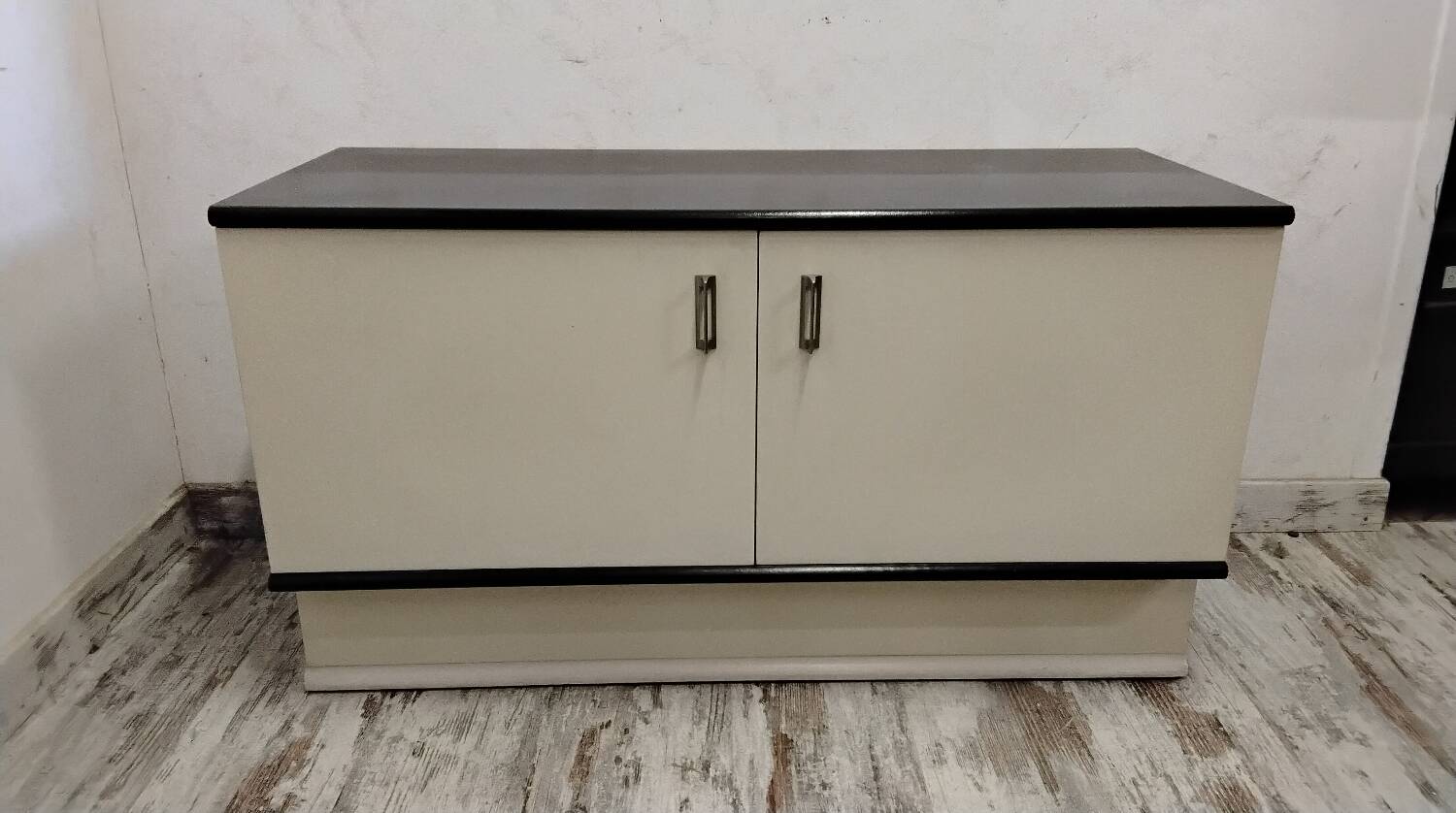 Bar cabinet / entrance furniture with a vintage 1970s mirror.