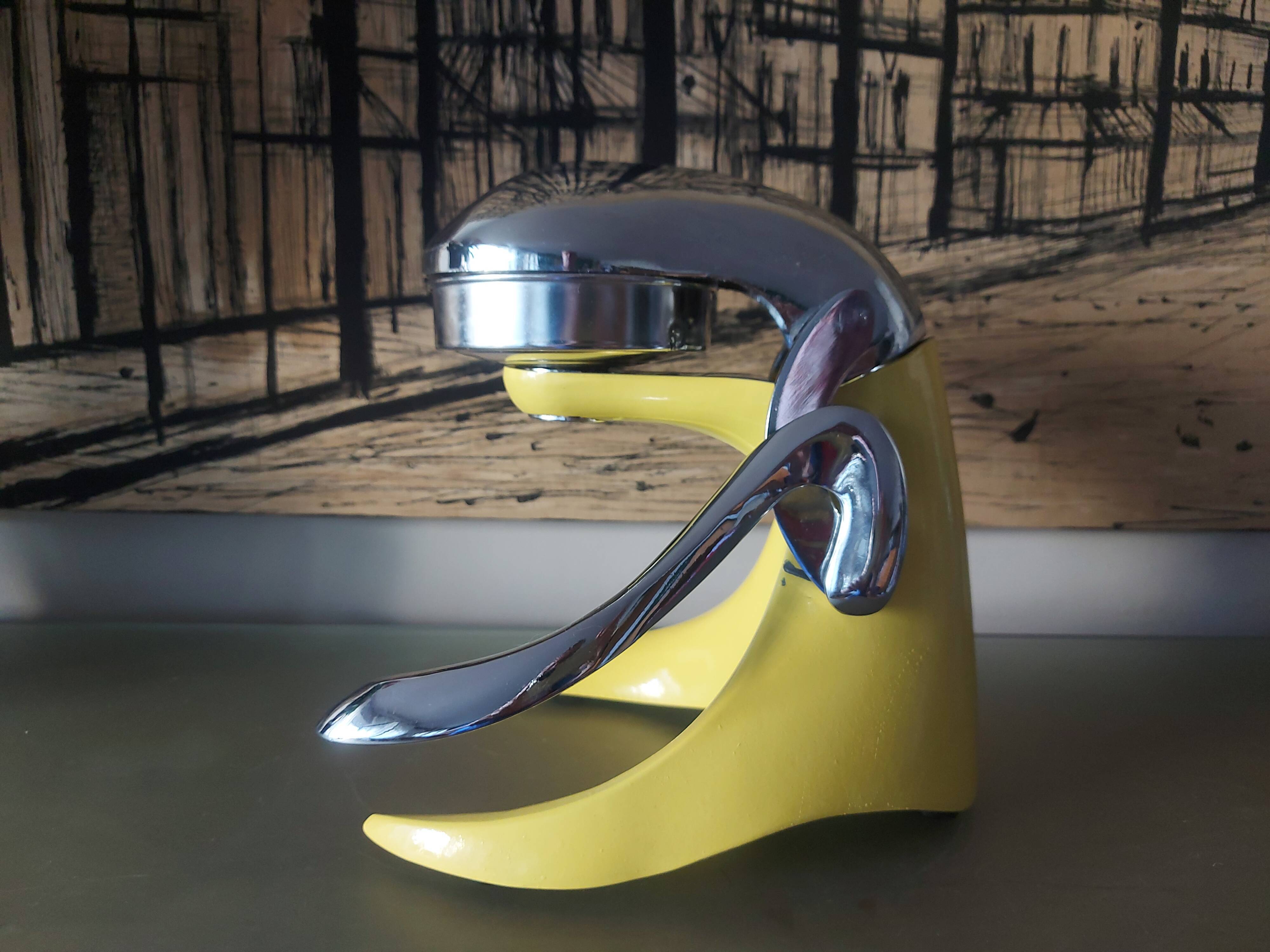 Vintage metal citrus press