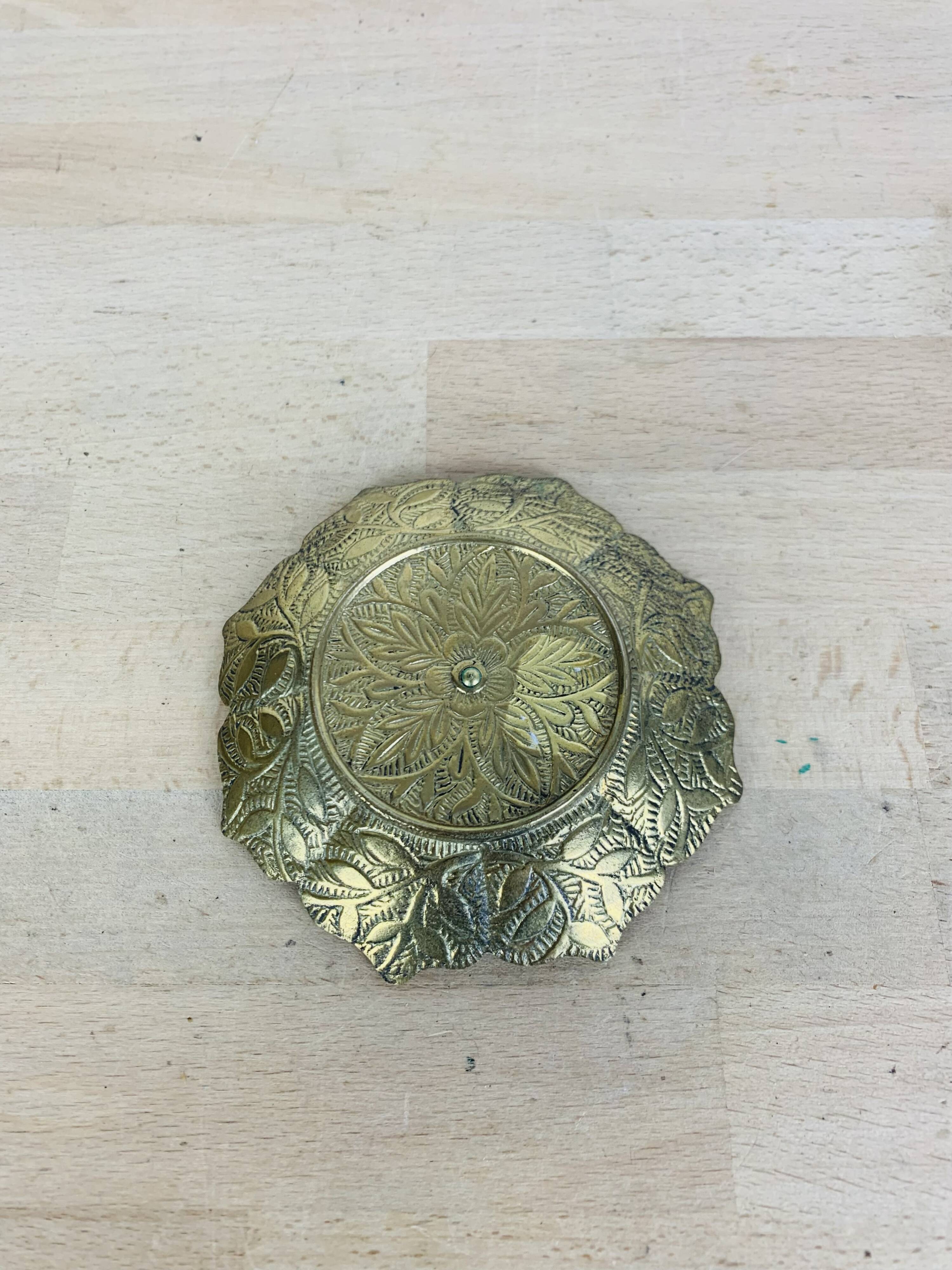 Vintage gold brass flower candle holder