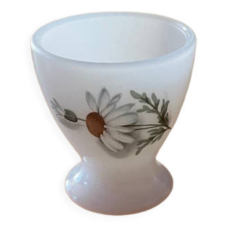 Arcopal egg cup