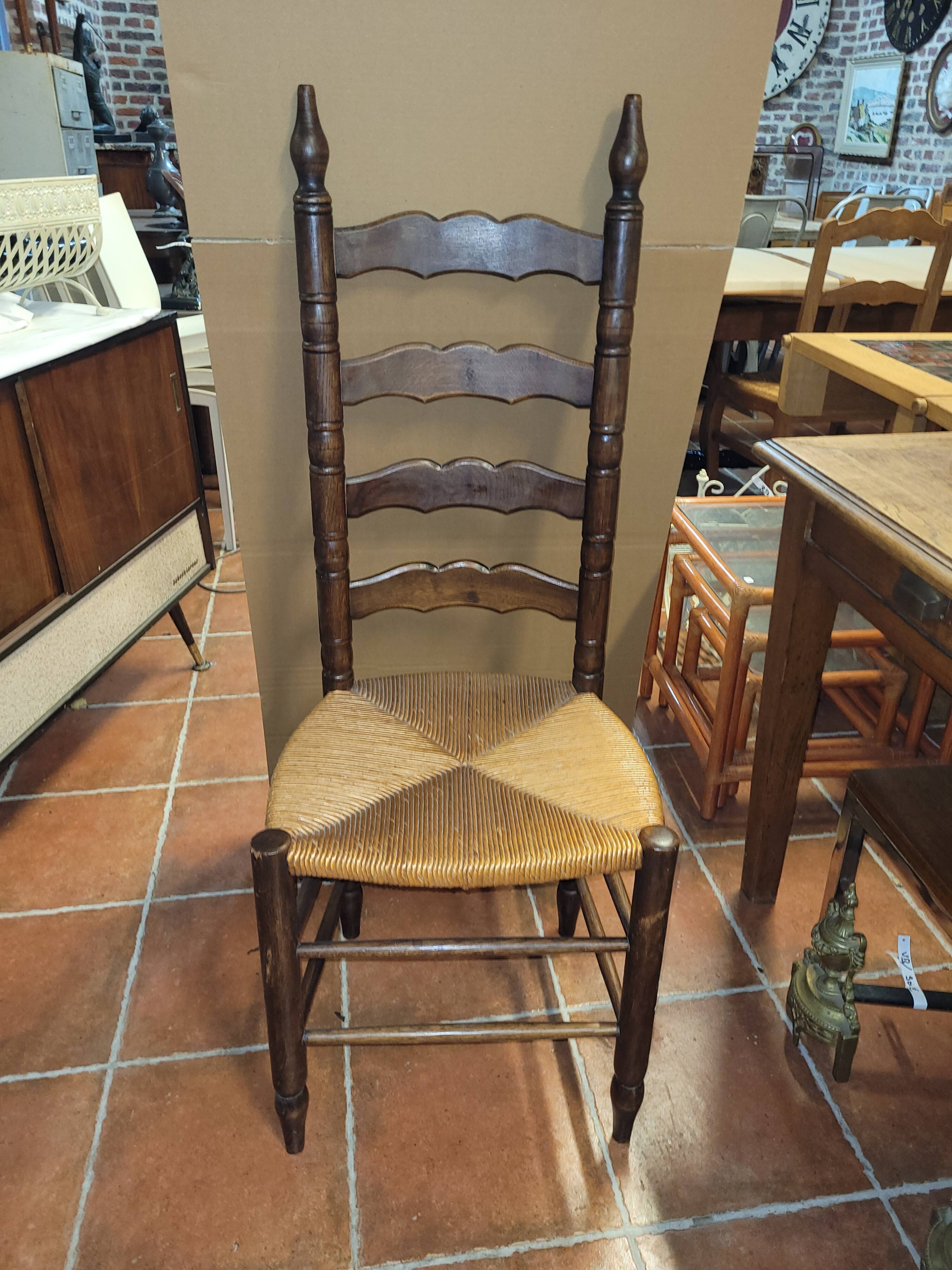 Set of 5 Picardy dining room chairs