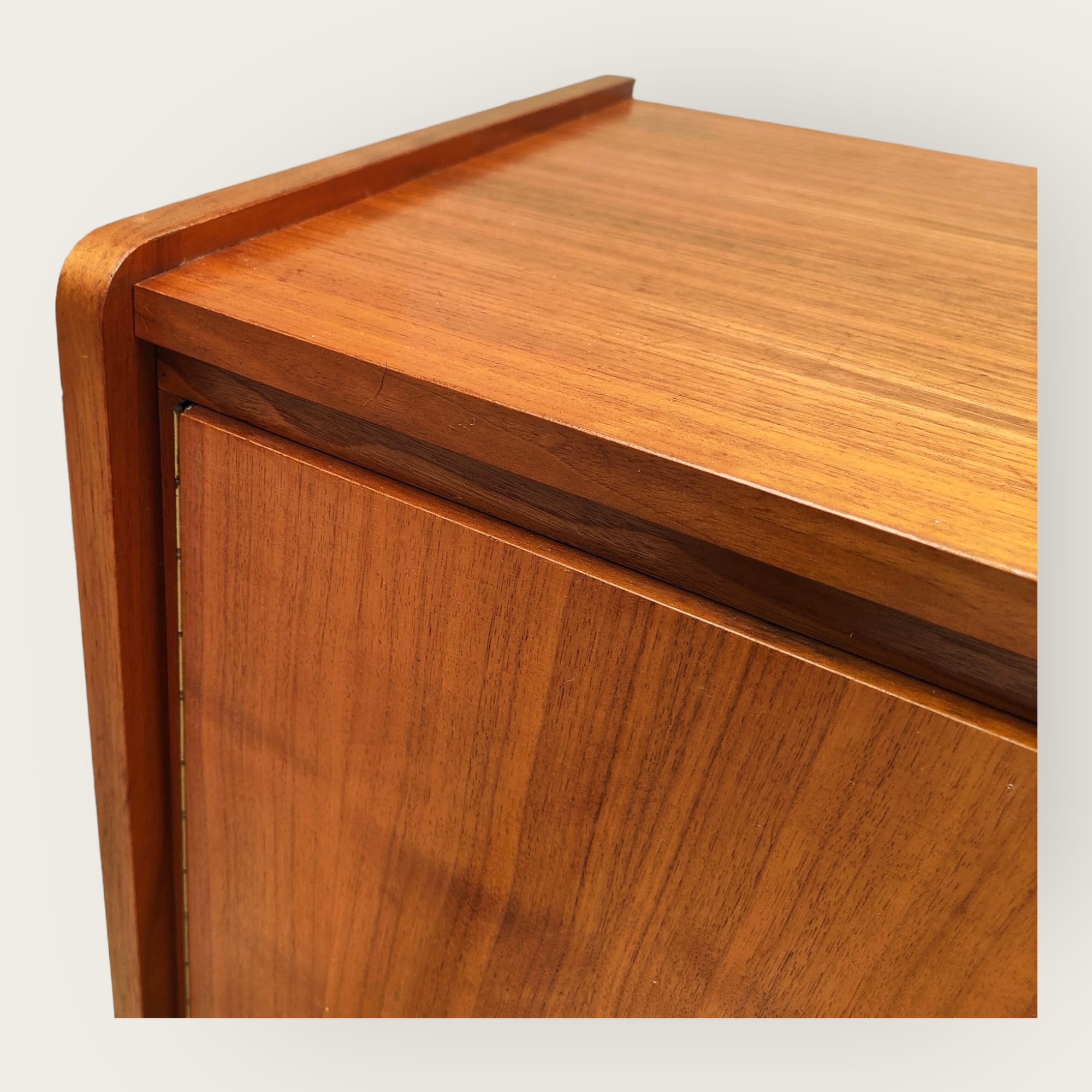 Mid Century sideboard