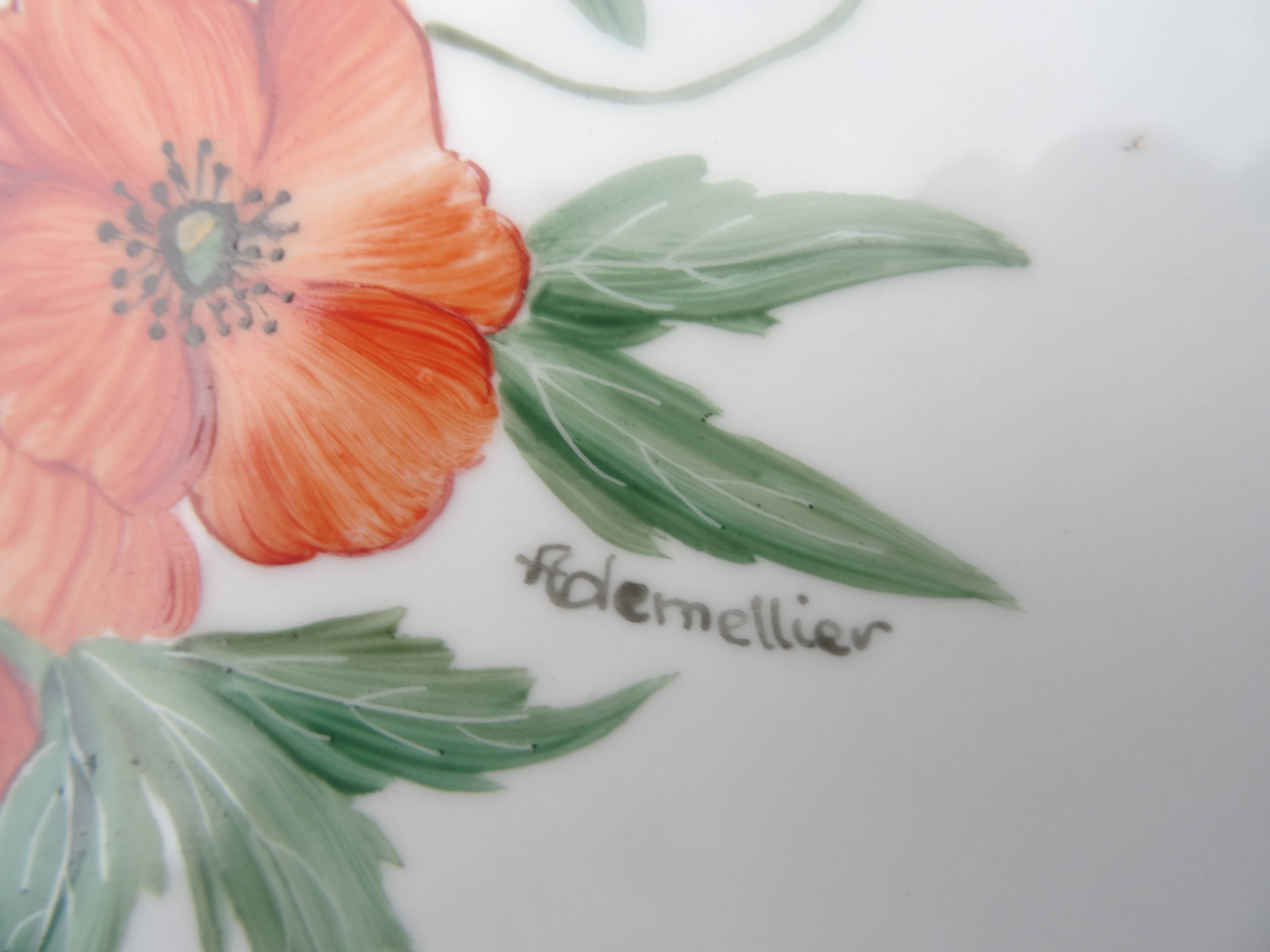 Hand-painted pie dish