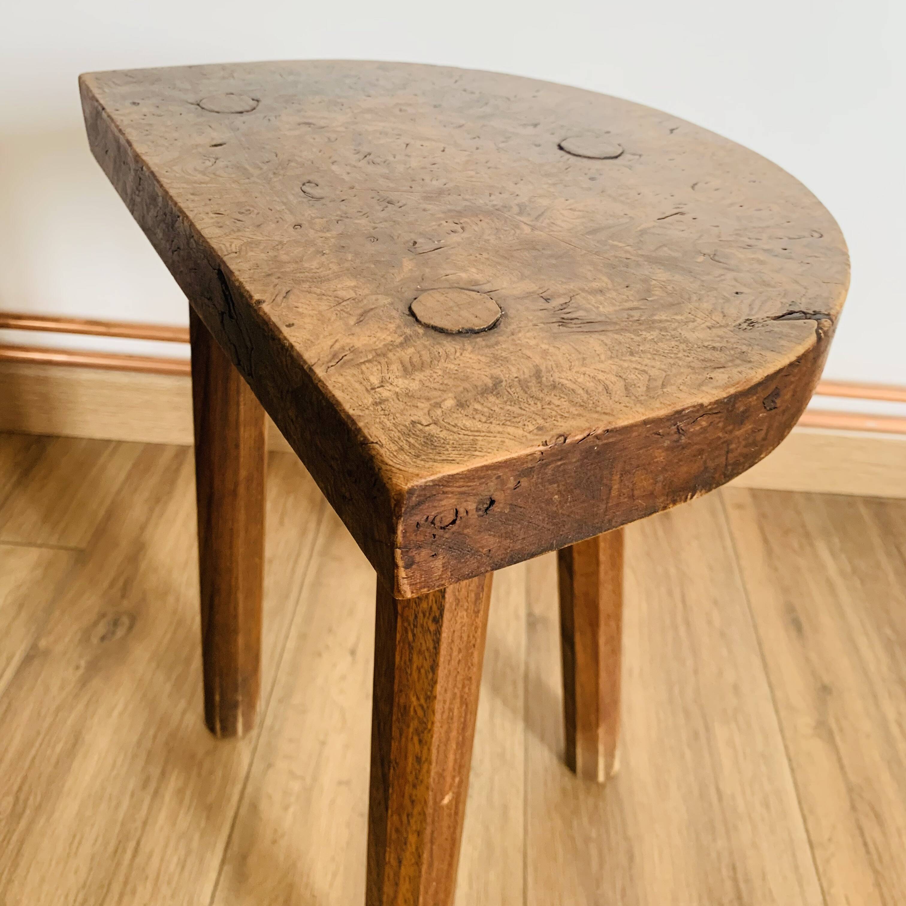 Tripod stool